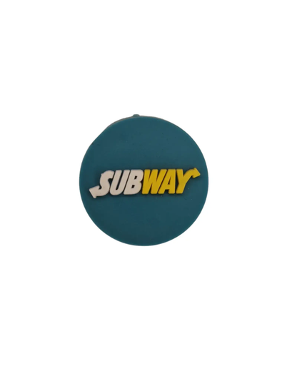 a blue button with the word subway on it